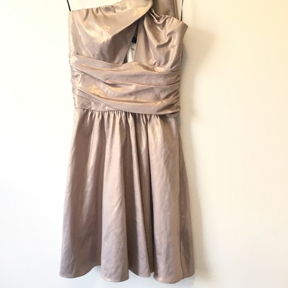 Topshop Foil Twist One Shoulder Champagne Rose Gold Metallic Mini Dress Sz 0 - Picture 6 of 12